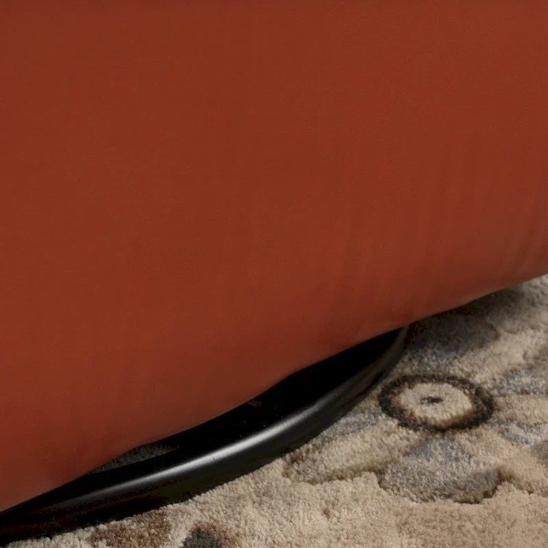 Fauteuil décoratif pivotant à dossier ailé en cuir contrecollé